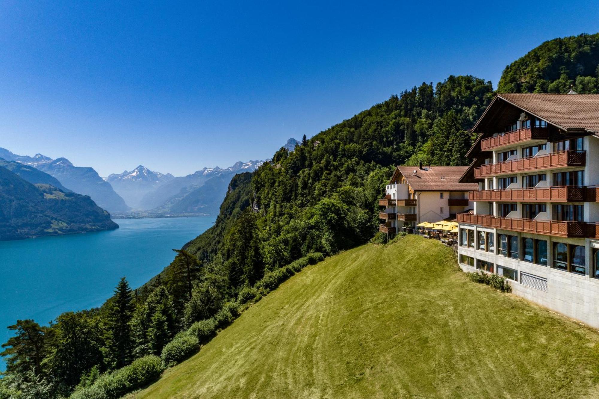 Ferienwohnungen Hotel Bellevue Seelisberg Exterior photo