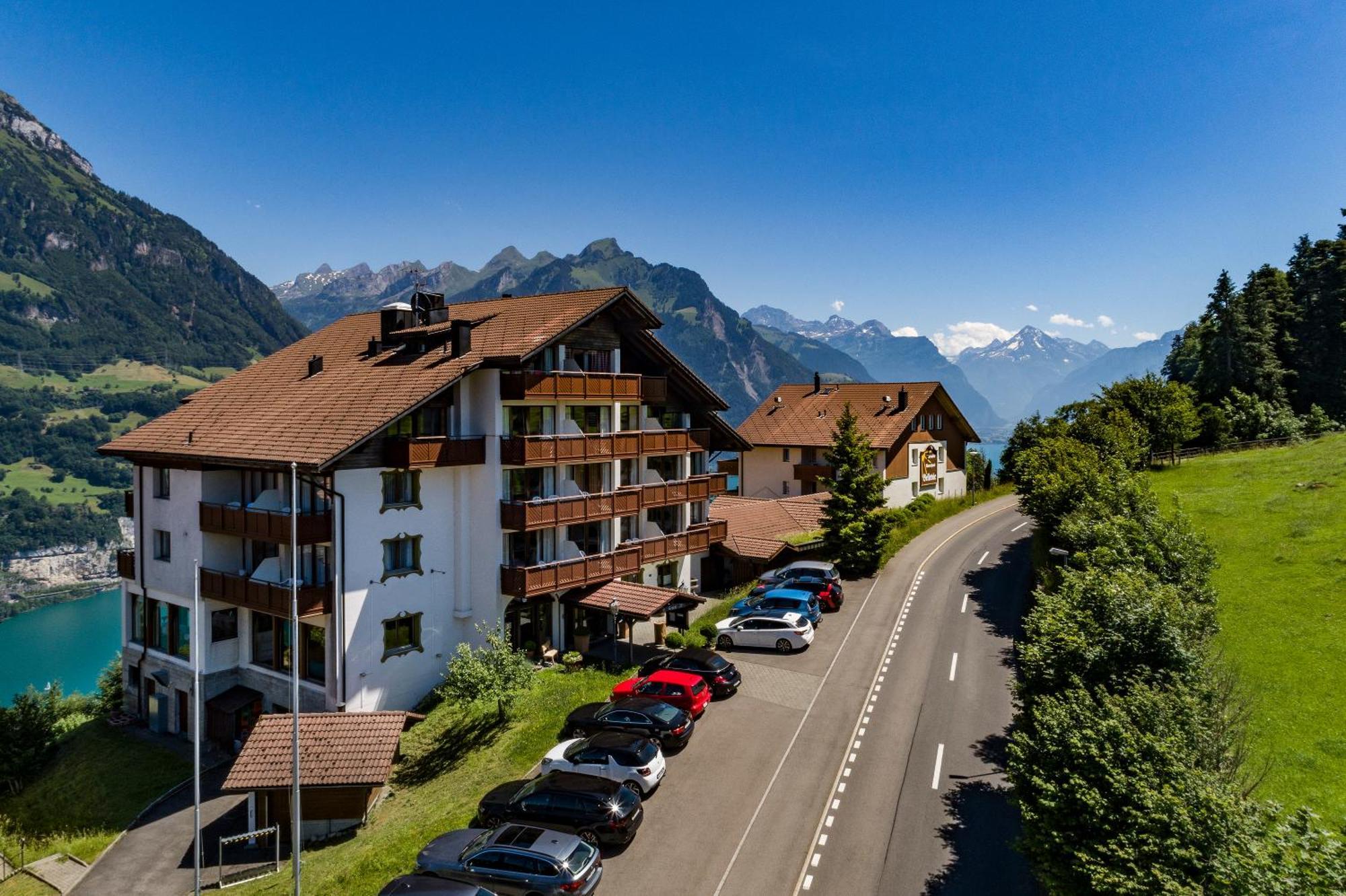 Ferienwohnungen Hotel Bellevue Seelisberg Exterior photo